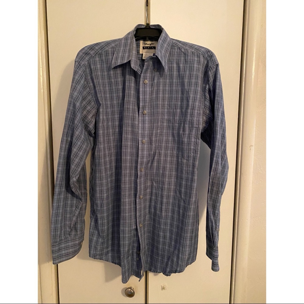 Wrangler button up long sleeve
